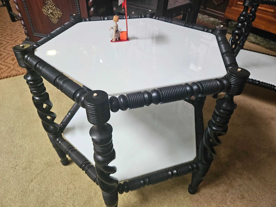 Mesa de centro antiga, exagonal - Muito Bom estado