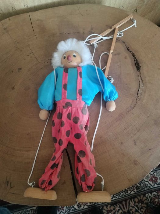 stara marionetka, nr 8.