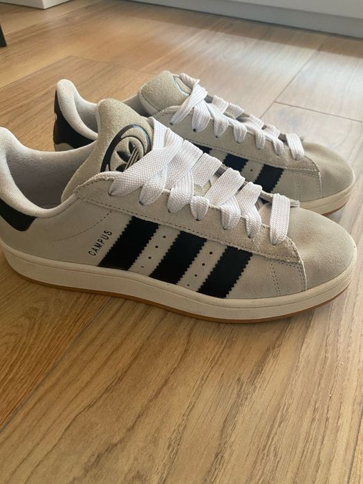 Adidas Campus 00s