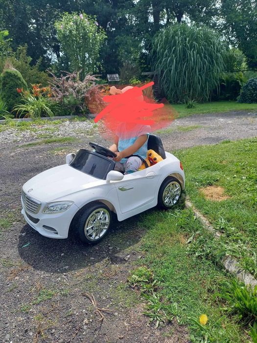 Samochód na akumulator