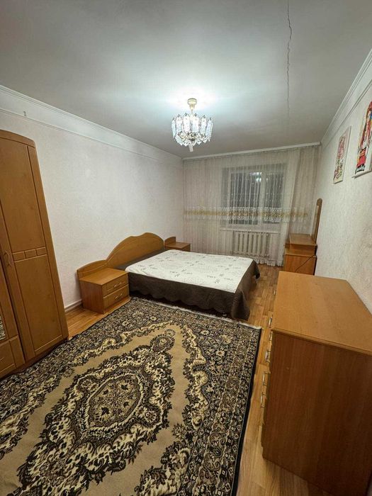 (3) Продам 3-кімнатну квартиру Ленінський район 1736