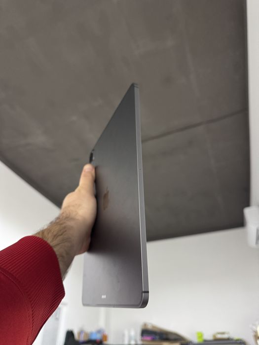 Apple iPad Pro 12.9 5th Gen 2021 Wi-Fi 256 гб