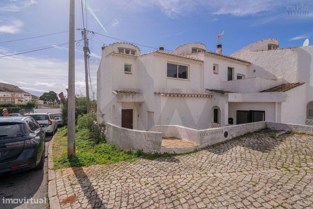 Moradia 3 Quartos para Arrendamento Anual na Praia da Luz, Lagos