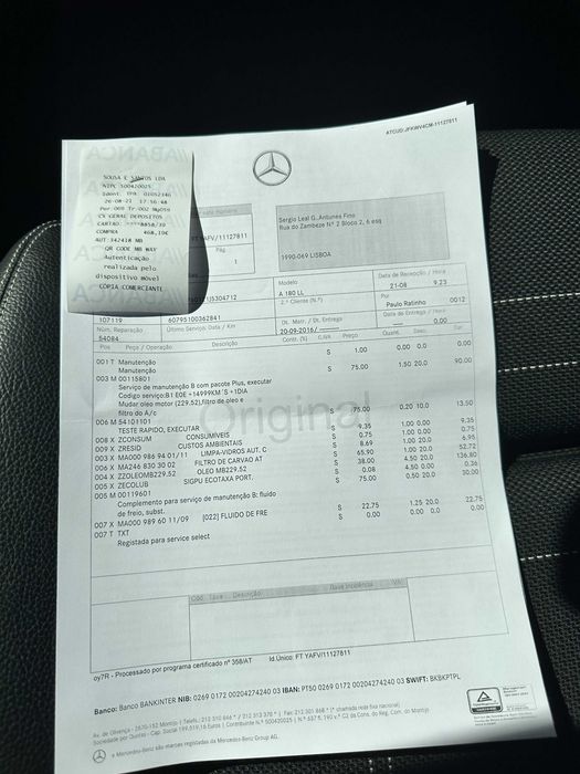 Mercedes A180d Activity Edition como novo