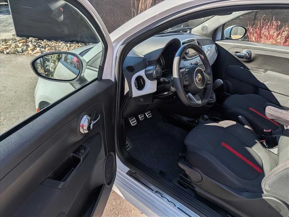 FIAT 500 Abarth      2017