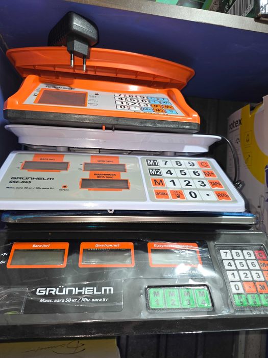 Ваги,терези торгівельні з мачтою Grunheln GSC-051 живлення 6v