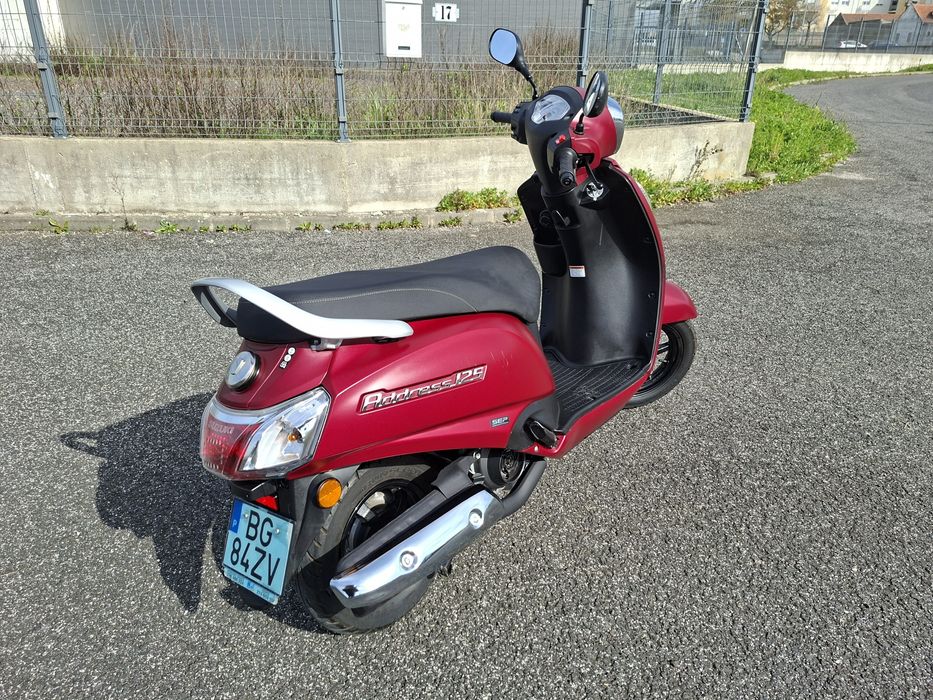 Suzuki Adress 125 Nova