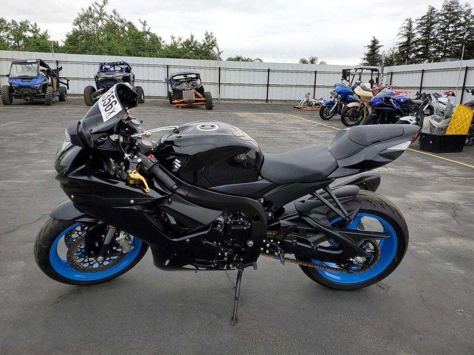 2018 suzuki GSX-R750
