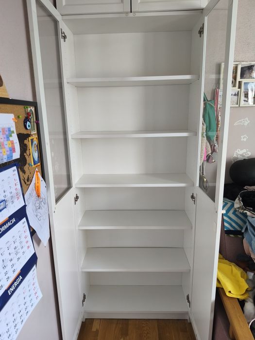 Sprzedam regał pokojowy