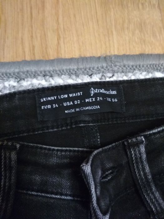 Okazja! Spodnie dżinsowe skinny czarne, rozmiar 34.