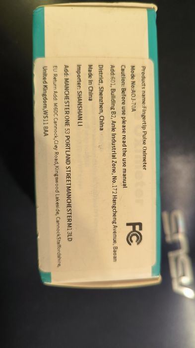 Oxímetro novo na caixa