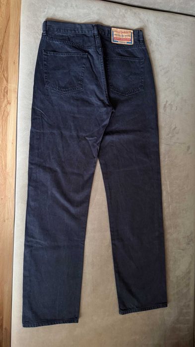 Męskie spodnie jeansowe Diesel, model Cheyenne, r. W31/L36-igła