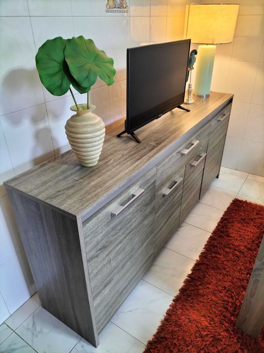 Conjunto Jantar em Carvalho Escurecido