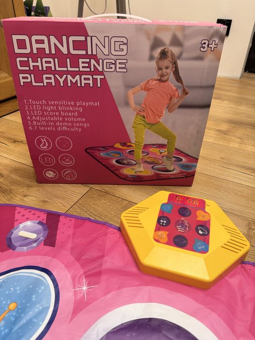 Idealne na prezent. Mata do tanca. Dancing playmat