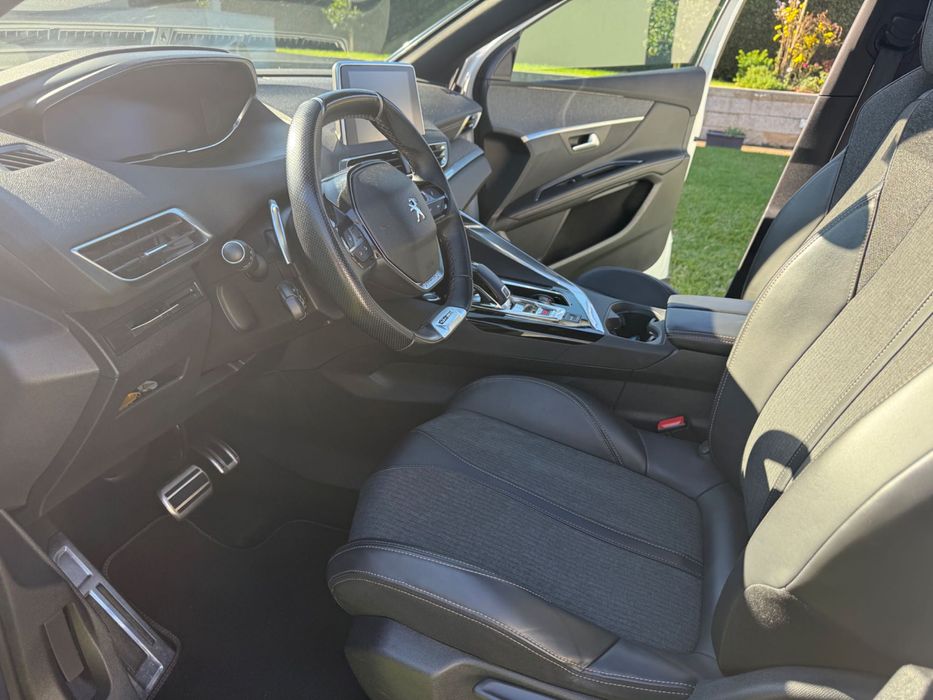 Peugeot 3008 GT Line 1.5 EAT8