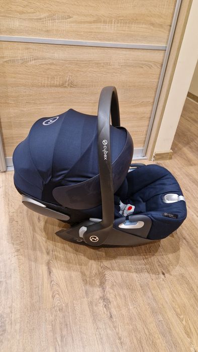 Fotelik Cybex Cloud Z I-size + baza obrotowa do fotelika