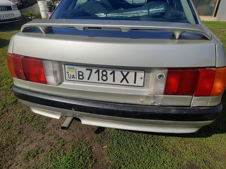 Продам Ауди 80 Б3
