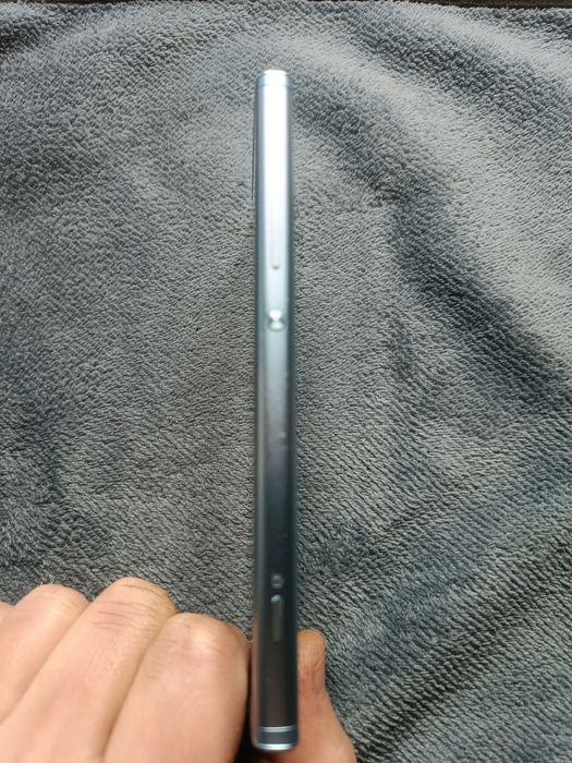 Sony xperia h3113 3/32