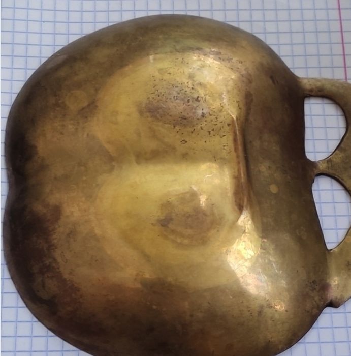 Продам на подарок Бронзовый поднос