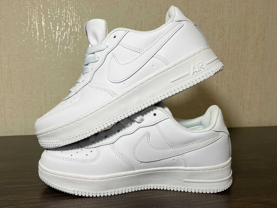 НОВЫЕ! Кроссовки Nike Air Force 1 White, белые, мужские, 42, 43, 44, 45, 46, натуральная кожа, весна, лето, осень, повседневные.