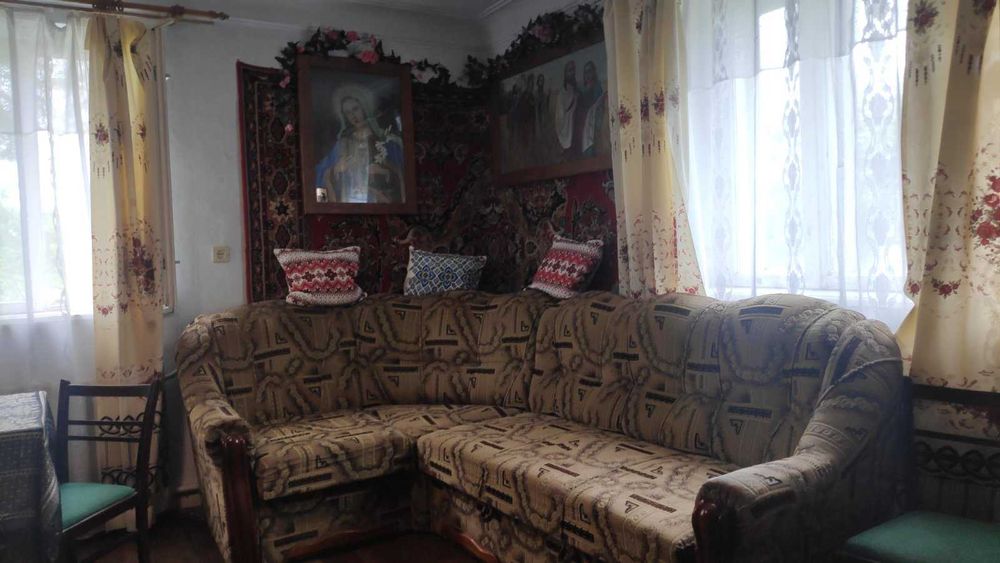 Продається житловий будинок в селі Будьків Давидівської ОТГ