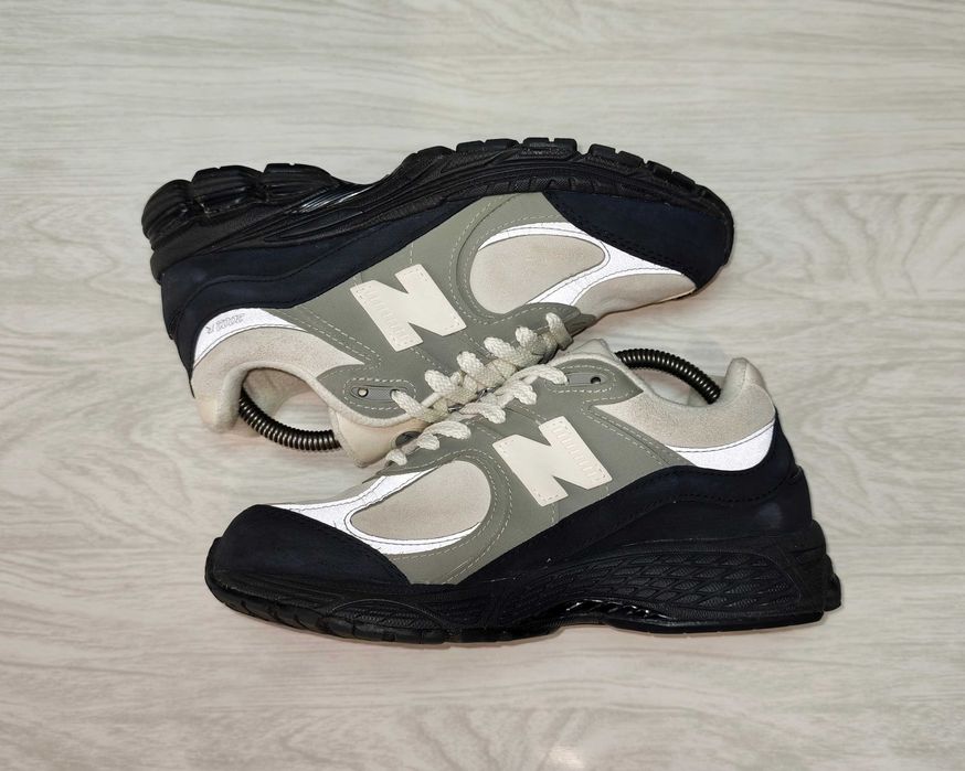 Оригінальні Кросівки  New Balance 2002R x The Basement