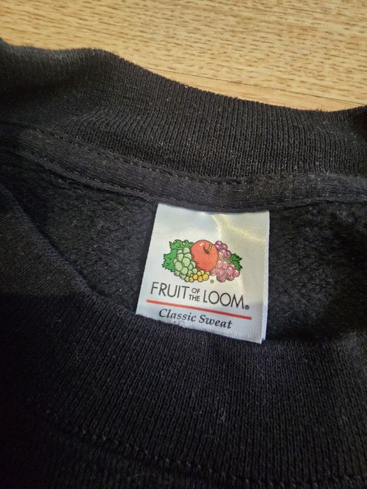 bluza z kultowym motywem Myszki Mickey