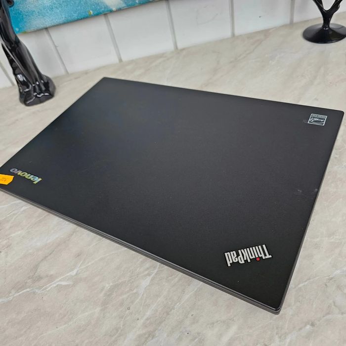 Ноутбук Lenovo T450s (i7/8/256)