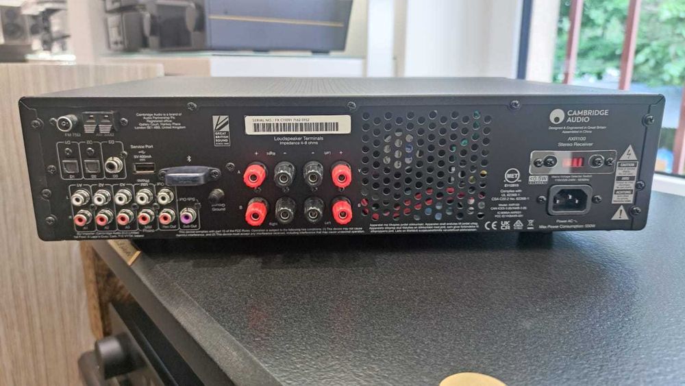 Cambridge AXR100  amplituner stereo