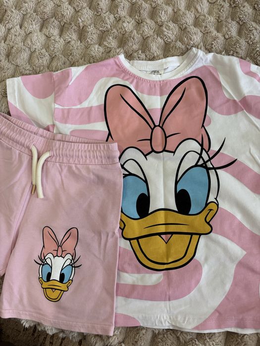 Костюм для дівчинки