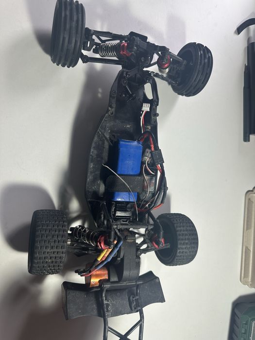 Carro rc ninco typhoon 1/12