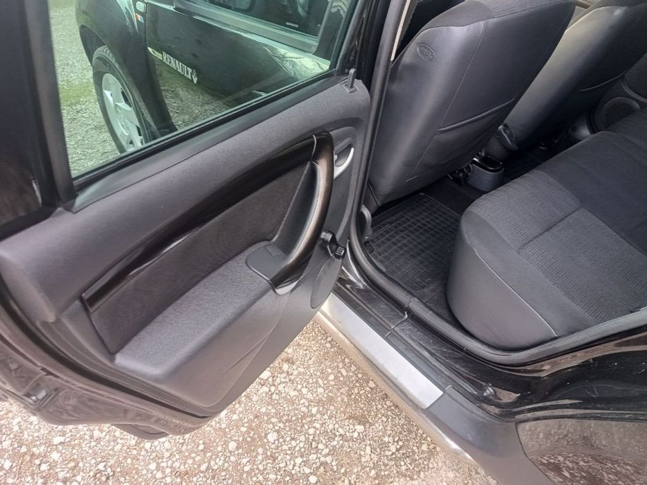 Продам Dacia Duster 2010