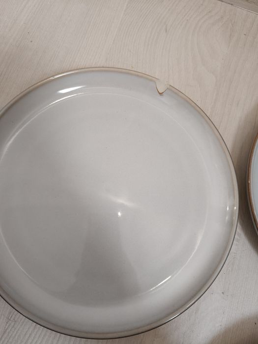 Gladelig ikea zestaw szarych talerzy brązowy rant