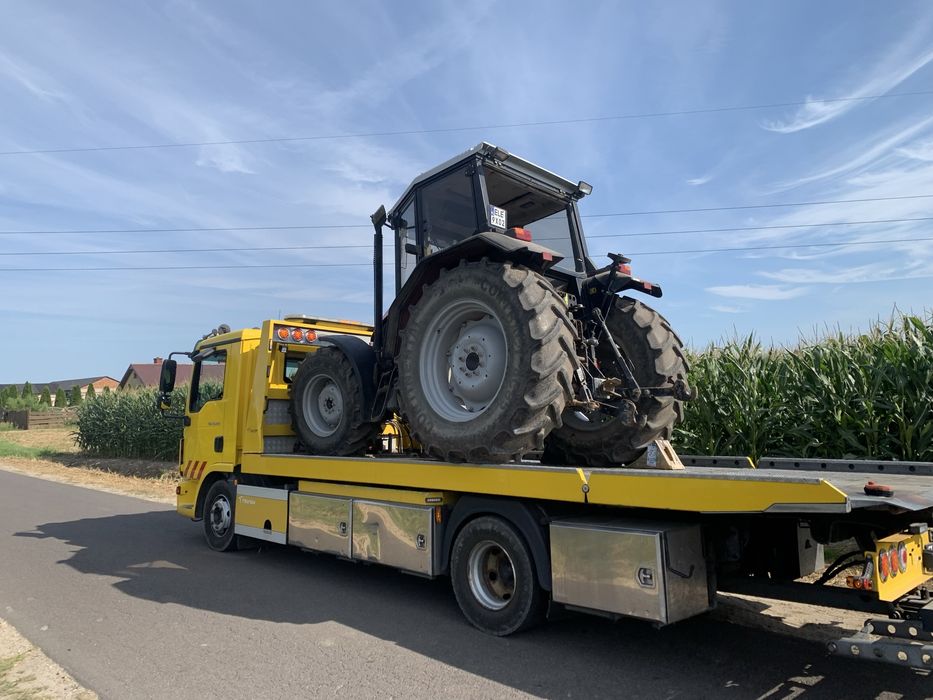 Auto laweta pomoc drogowa wulkanizacja mobilna 7/24h