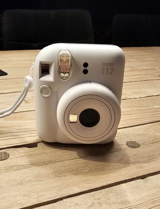 Fujifilm Instax mini 12