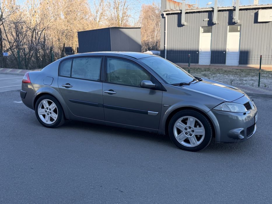 Продам Мєгана 250 л.с.