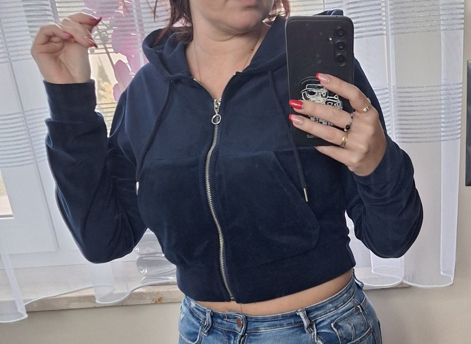 Bluza welurowa z kapturem