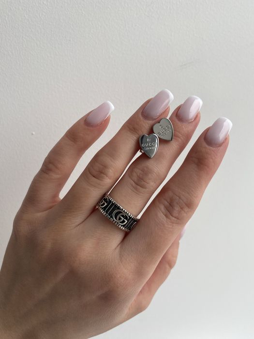 Сережки каблучки брендові прикраси