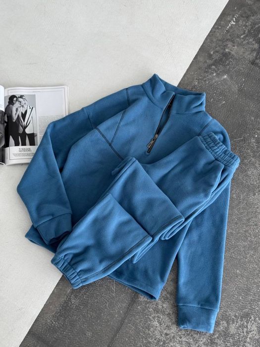 Жіночий флісовий костюм