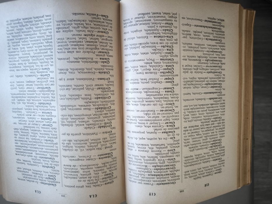 Dicionário de sinónimos da Língua Portuguesa