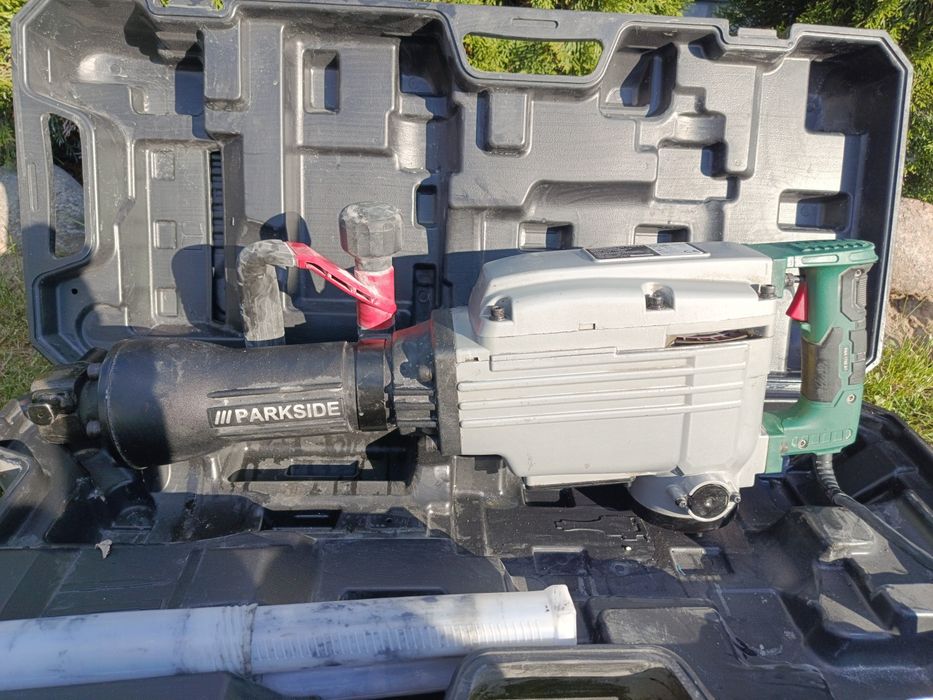 Młot wyburzeniowy Parkside PAH 1700 A1