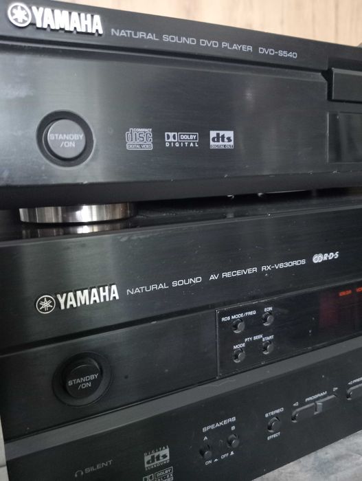 Yamaha RX-V630 plus DVD S540
