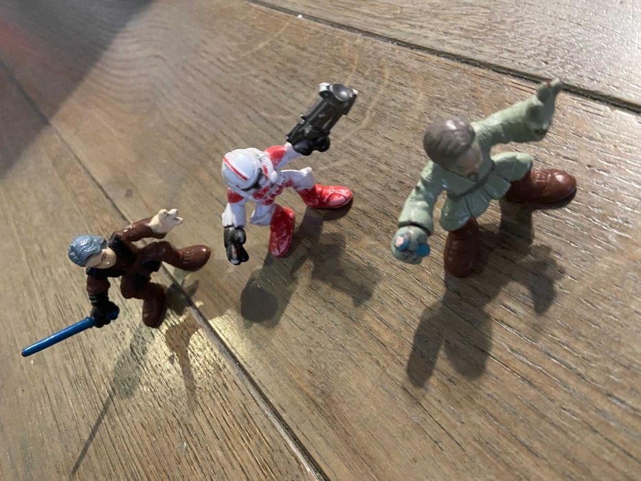 Фігурки, іграшка