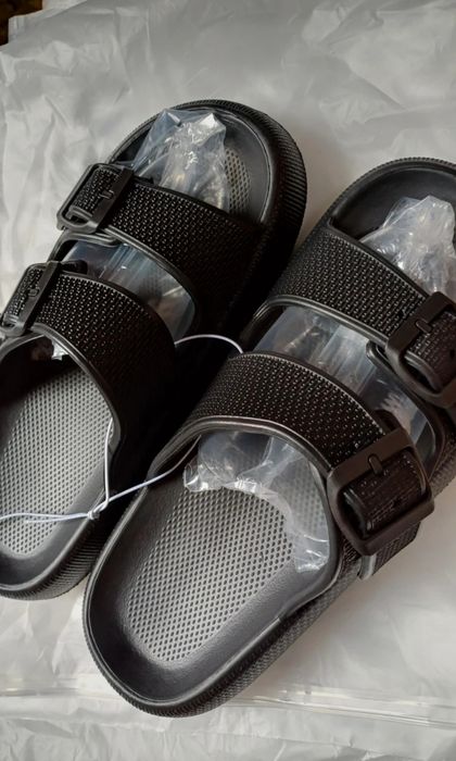 Nowe sandły ergonomiczne łagodzące ból
ból (kolor rozmiar do wyboru)
D
