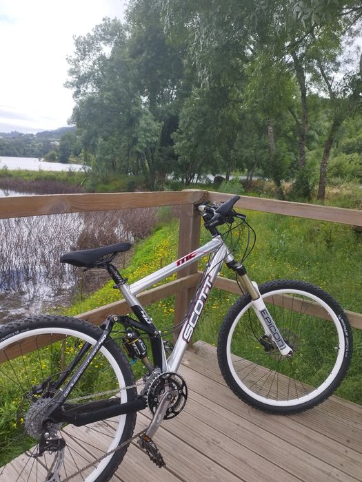 Scott Genius Mc Concept 40