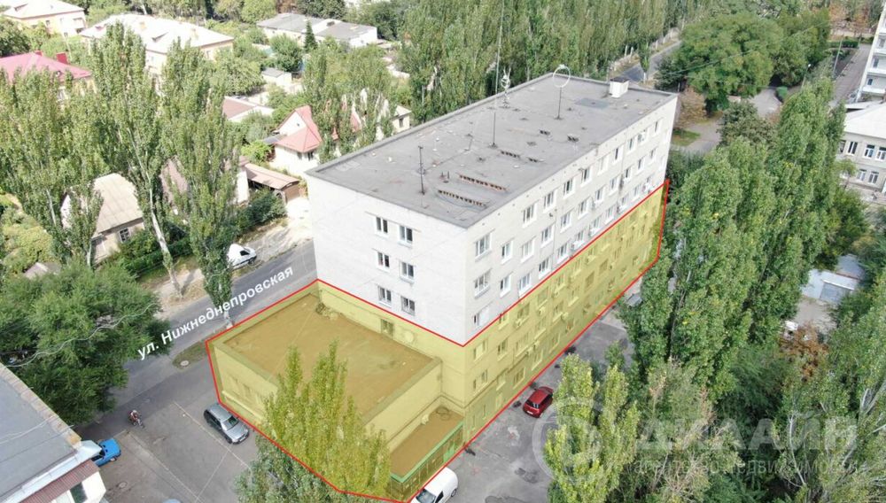 Офисный центр в районе Набережной