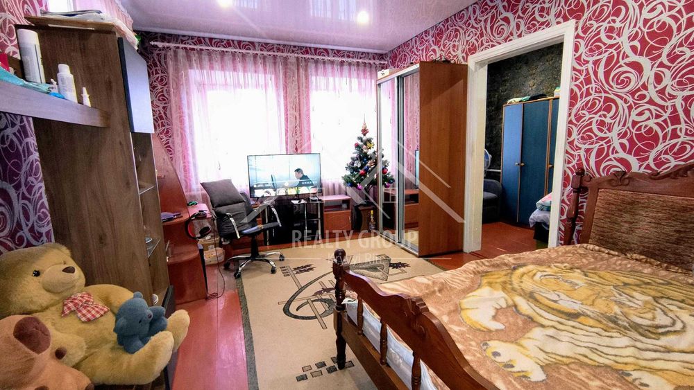 Продам будинок у ЦМ рн  вул. Мерецькова