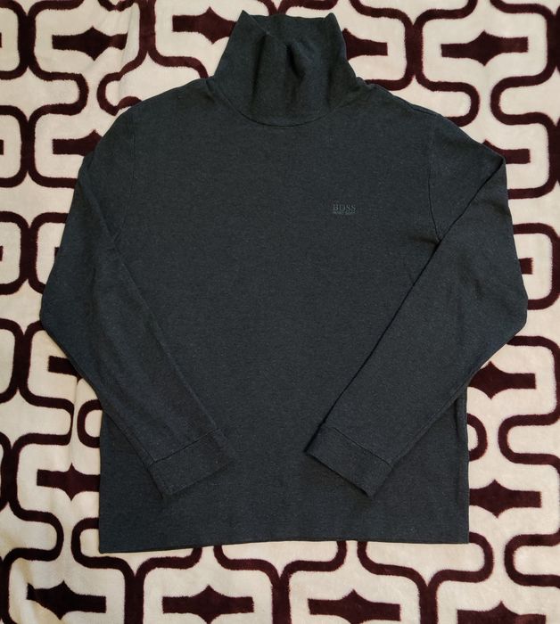 Гольф Hugo Boss M