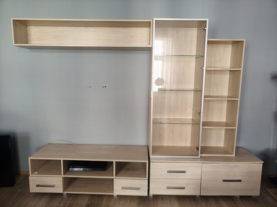 Meble do salonu od stolarza