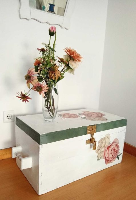 Arca / Baú antiga renovada